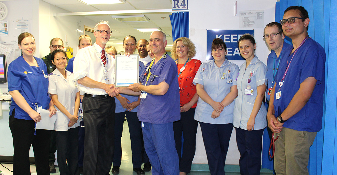 Chief executive Stephen Dunn thanks the emergency department for their hard work